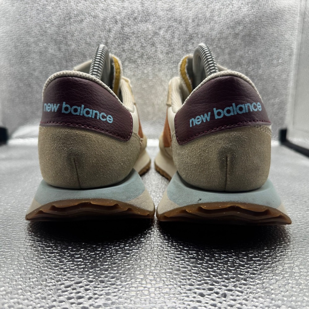 Size 9 New Balance 237 Sneakers Womens Tan Excellent Retro Suede WS237BA - Picture 9 of 9